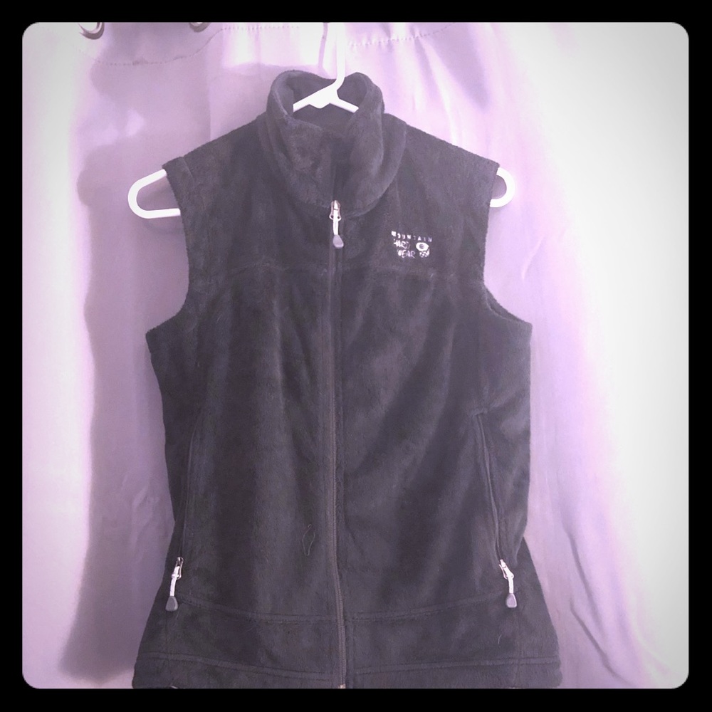 Mountain Hardwear vest. Black. Small